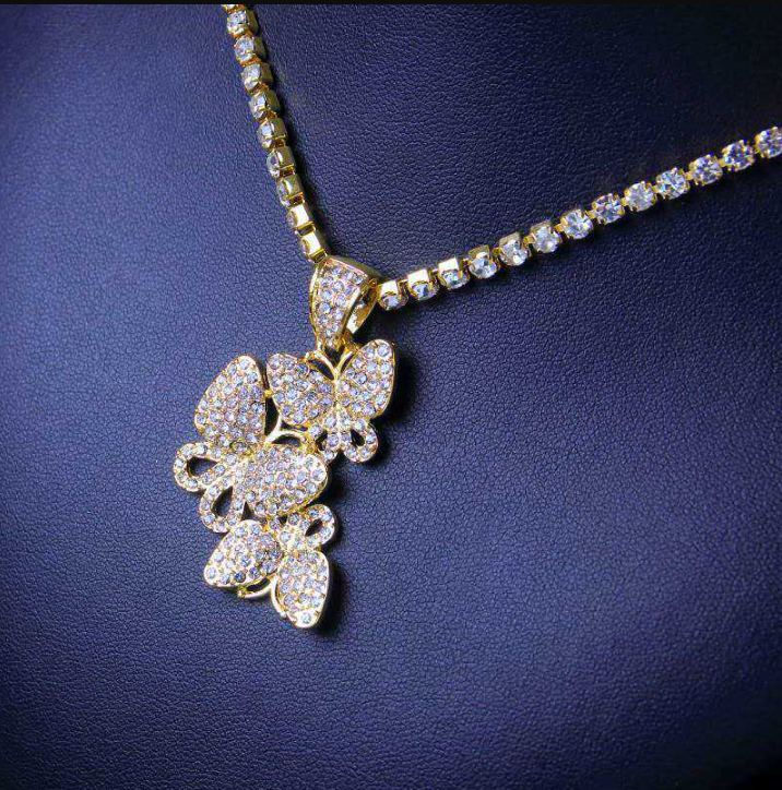 Fashion Diamond Butterfly Necklace
