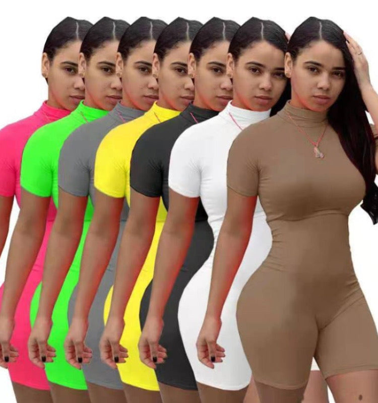 Women’s tight-fitting sports jumpsuit