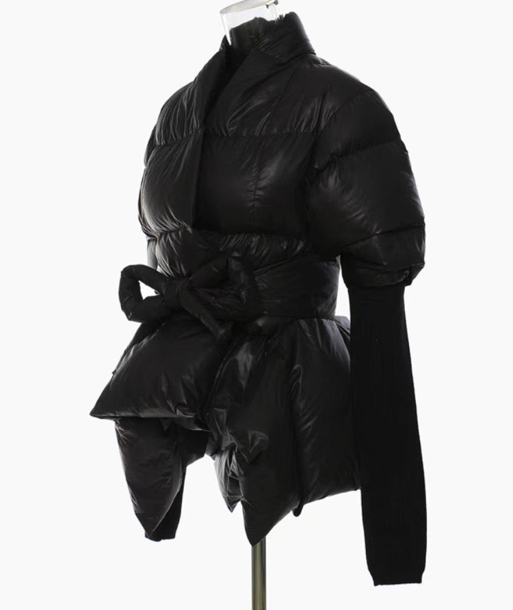 CAMOUFLAGE PANELS, IRREGULAR KNITTED CUFFS, WAIST-CINCHING PADDED JACKET