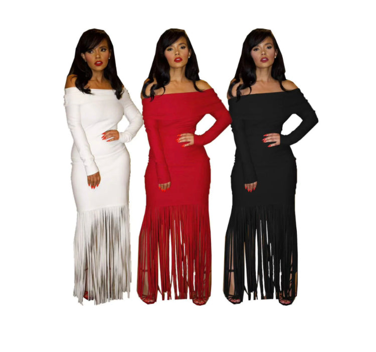 ONE-SHOULDER TASSEL HIP LONG-SLEEVED DRESS