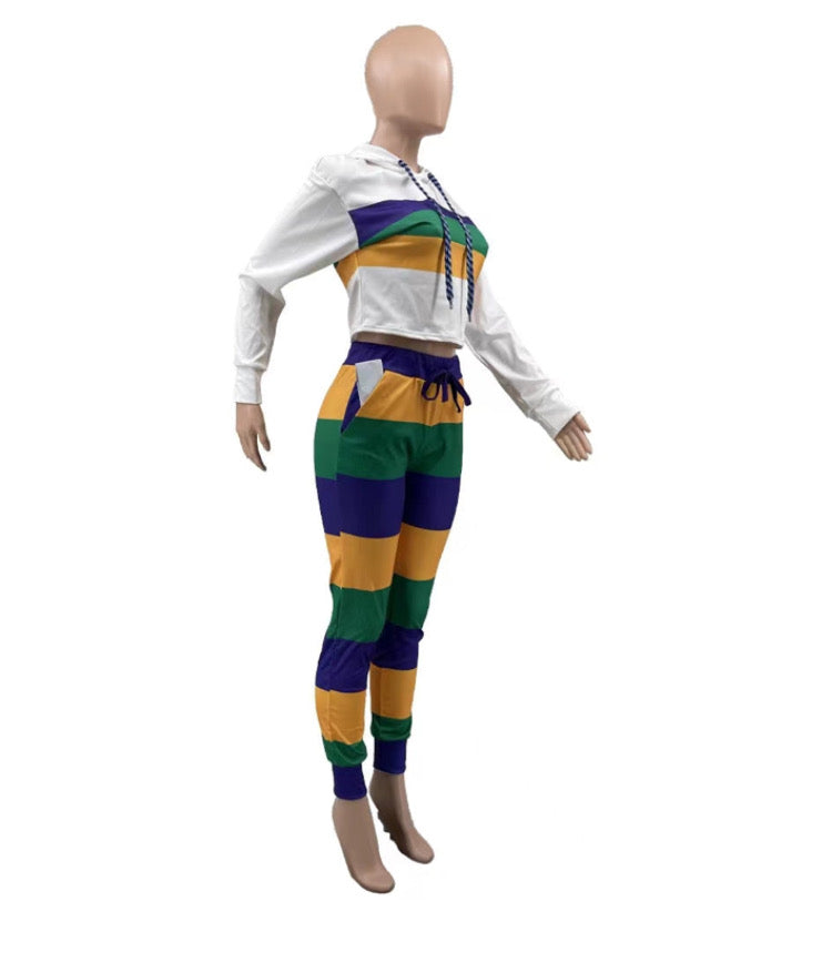 LONG- SLEEVED STRIPED POSITIONAL PRINT HOOED 2PC SET