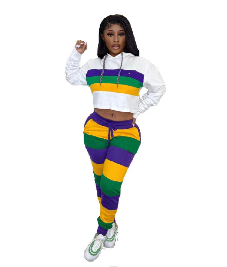 LONG- SLEEVED STRIPED POSITIONAL PRINT HOOED 2PC SET