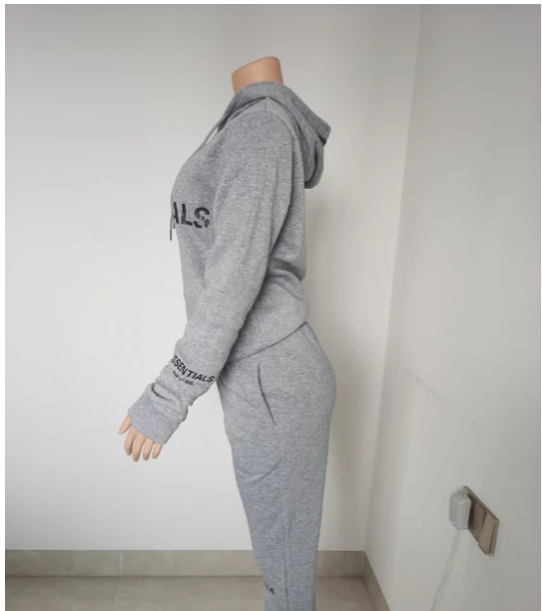 Essential sweat 2PC Outfit