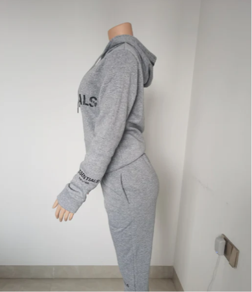 Essential sweat 2PC Outfit