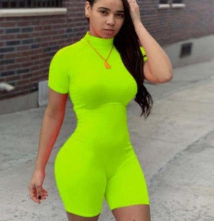 Women’s tight-fitting sports jumpsuit