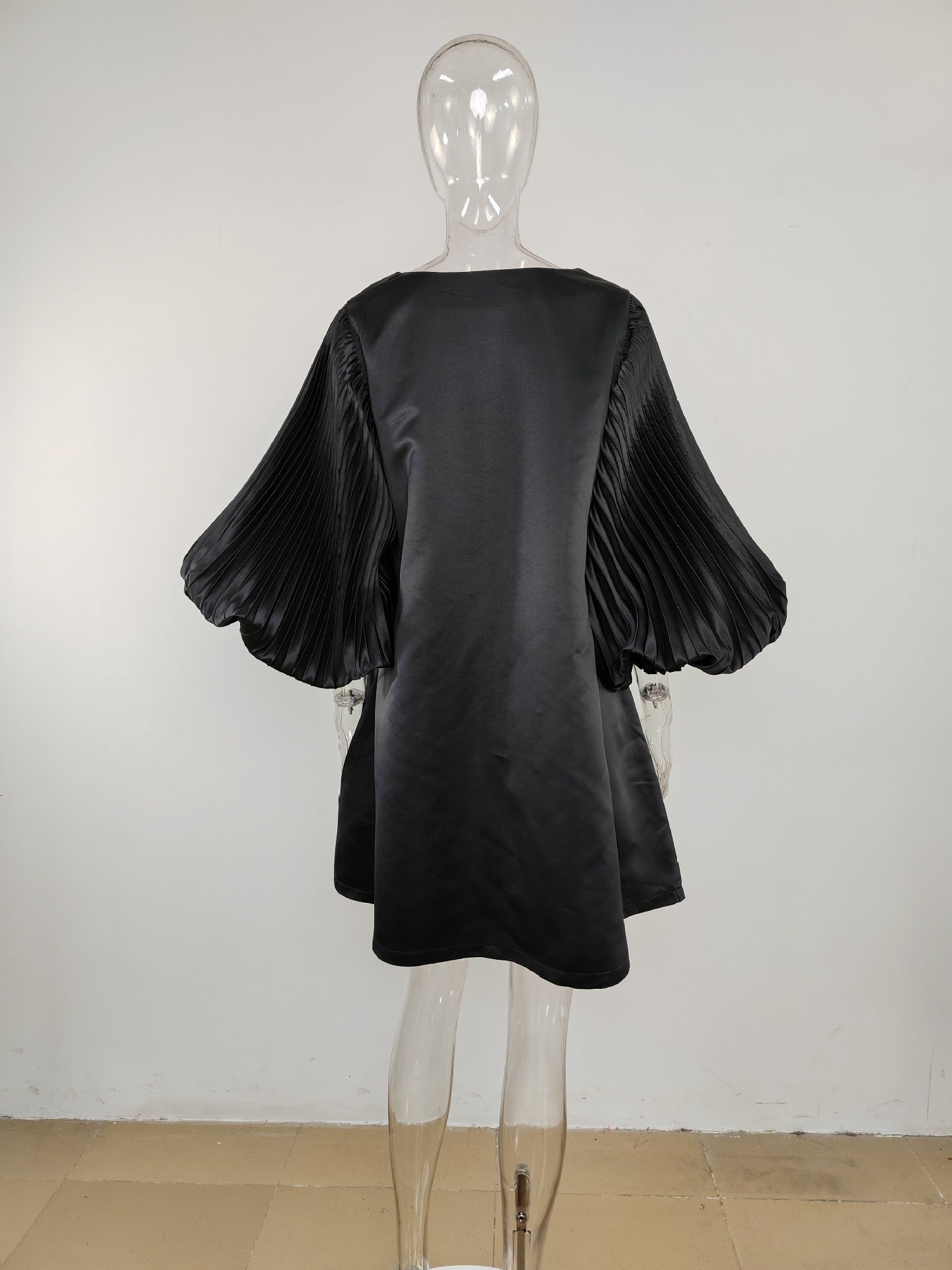 Pleated Lantern Sleeve Doll Dress