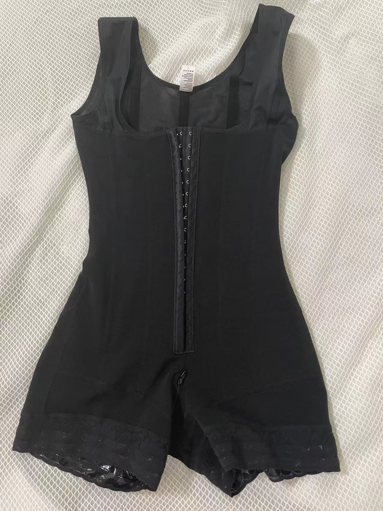 Body Shaping Waist Slimming and Hip Lifting Tight Corset
