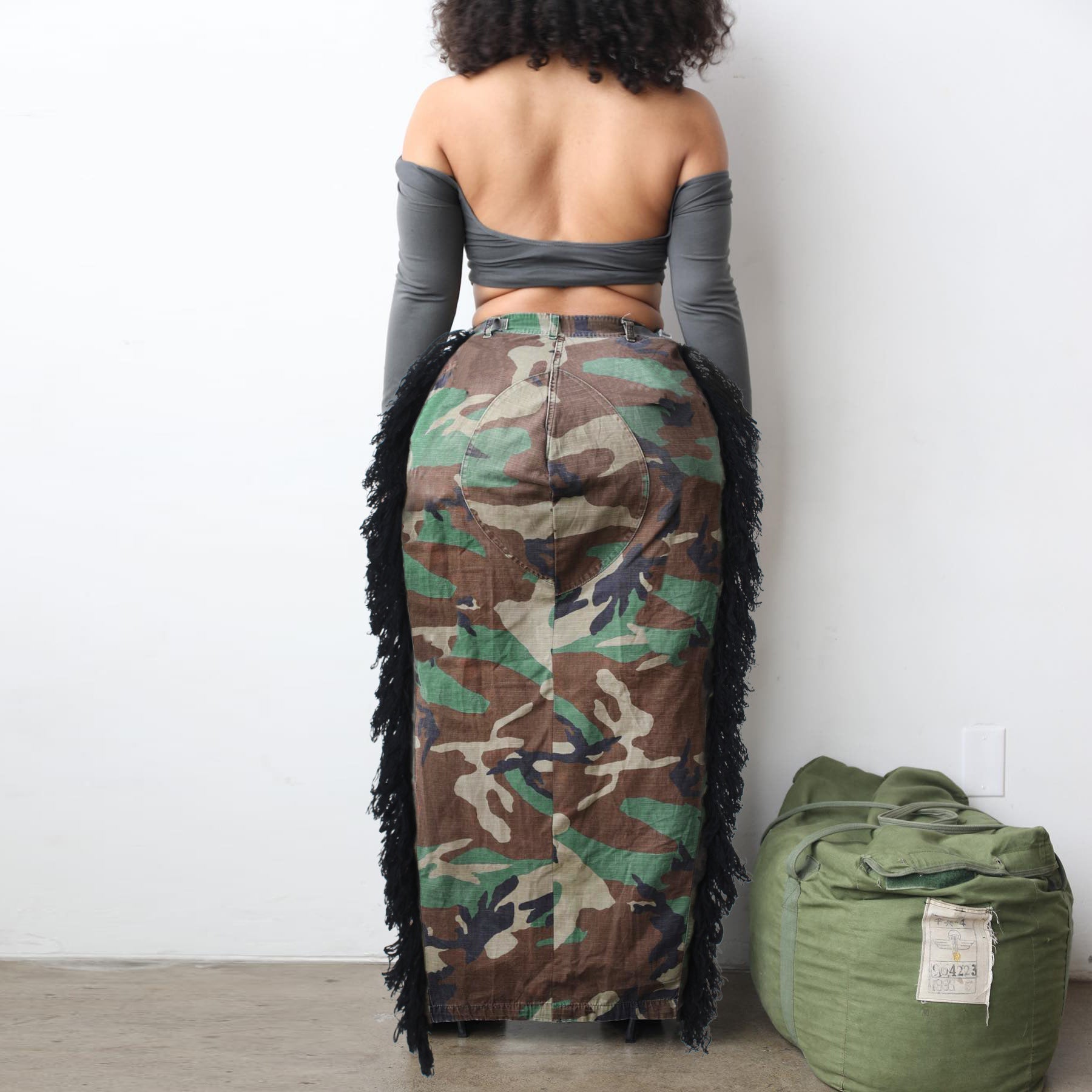 Camo Wash Water Su High Split Skirt
