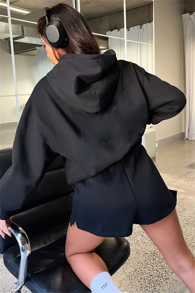 Solid Color Long Sleeved Shorts Hoodie Two-piece Set