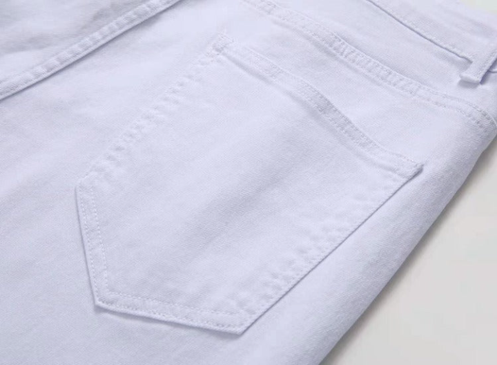 Men's Straight-Leg Riped Jeans