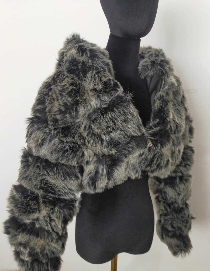 Women's Faux Fur Coat