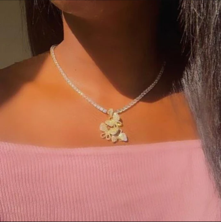 Fashion Diamond Butterfly Necklace